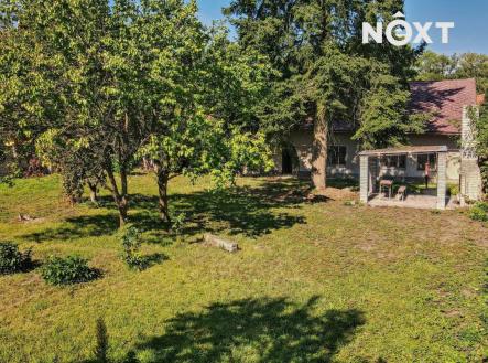 Prodej - komerční objekt, jiný, 991 m²