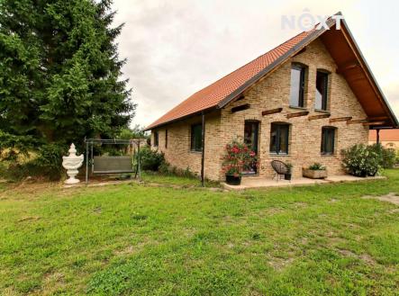 Prodej - dům/vila, 229 m²