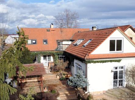 . | Prodej - dům/vila, 498 m²