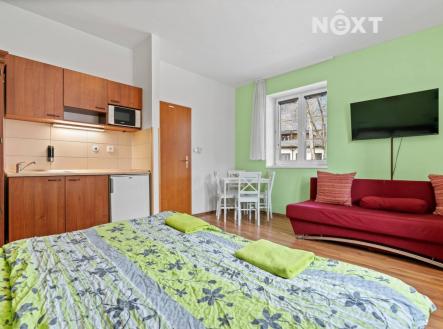 Prodej - komerční objekt, jiný, 467 m²