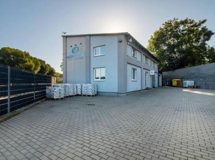 DSC01877.jpg | Prodej - obchodní prostor, 228 m²