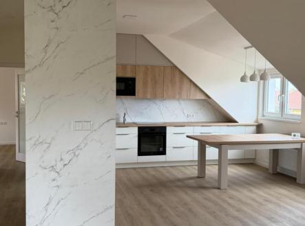 WhatsApp Image 2025-12-19 at 08.18.51 (1).jpeg | Prodej bytu, 3+kk, 100 m²