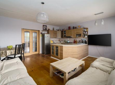 2.jpg | Prodej bytu, 4+kk, 77 m²