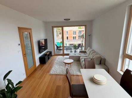 IMG_0248.jpeg | Pronájem bytu, 2+kk, 59 m²