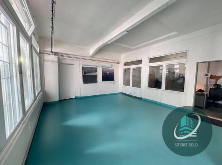 2025-09-21 13.34.49.jpg | Pronájem - kanceláře, 30 m²