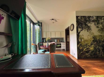 Pronájem bytu, 1+kk, 42 m² obrázek