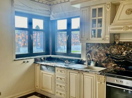 IMG_7713.jpeg | Pronájem - dům/vila, 250 m²