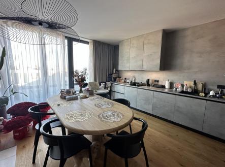 IMG_4343.jpeg | Pronájem bytu, 4+kk, 156 m²