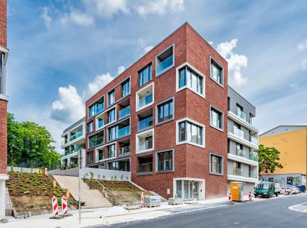 2024-05-29-73790-hdr_17186220116613_1920x1080_fft_90.jpg | Pronájem bytu, 1+kk, 36 m²