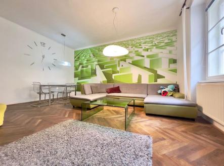 Pronájem bytu, 2+1, 75 m² obrázek