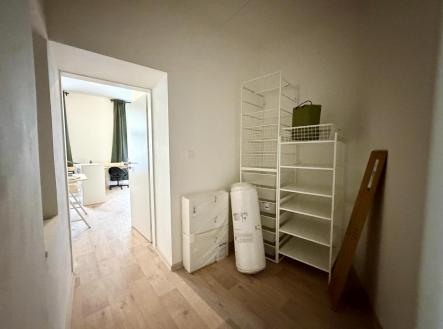 IMG_5628.jpeg | Pronájem bytu, 1+kk, 30 m²