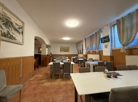 IMG_6807 | Pronájem - restaurace, 100 m²