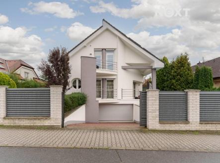 Prodej - dům/vila, 270 m²