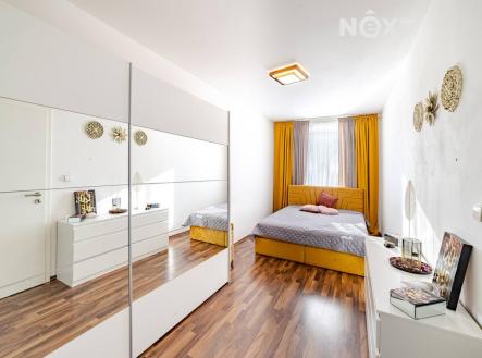 Pronájem bytu, 2+kk, 48 m²