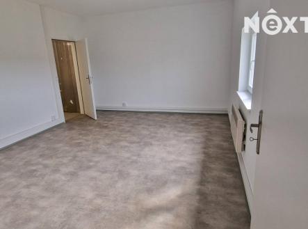 Pronájem - komerční objekt, sklad, 942 m²