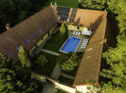foto: 3 | Prodej - komerční objekt, jiný, 1 316 m²