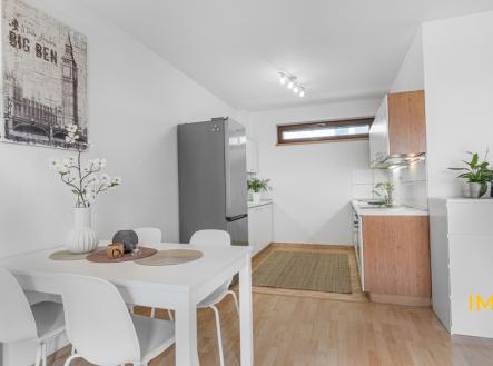 Kuchyňský kout | Pronájem bytu, 2+kk, 11 354 m²