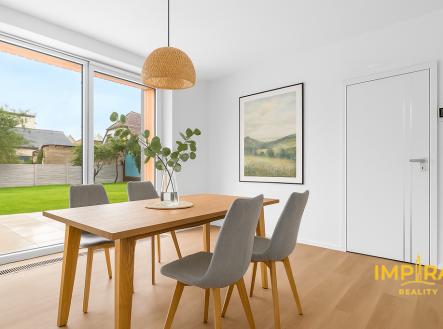 Jídelna | Pronájem - dům/vila, 193 m²