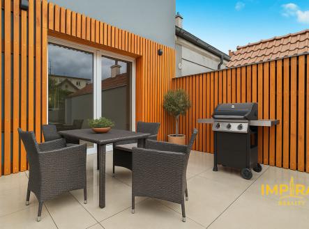 Terasa | Pronájem - dům/vila, 193 m²