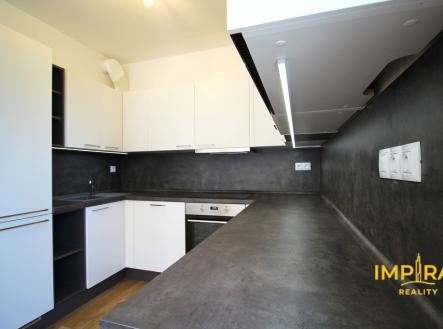 kuchyne.jpg | Pronájem bytu, 3+kk, 79 m²