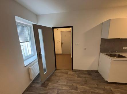 Bez popisku | Pronájem bytu, 1+kk, 30 m²