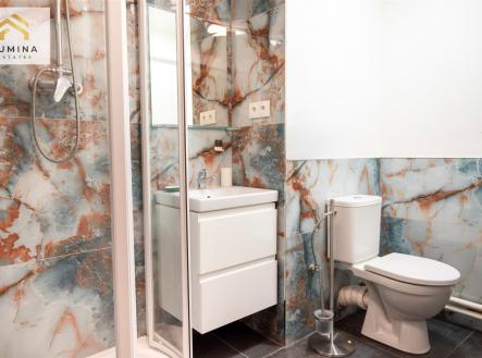 . | Pronájem bytu, 3+kk, 75 m²