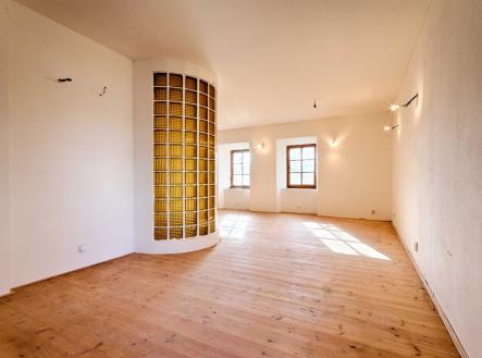 foto: 3 | Prodej - dům/vila, 520 m²