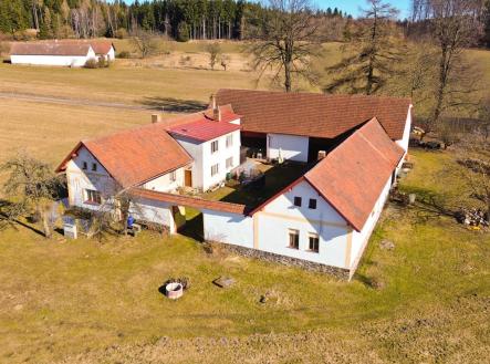 foto: 1 | Prodej - zemědělský objekt, 33 220 m²