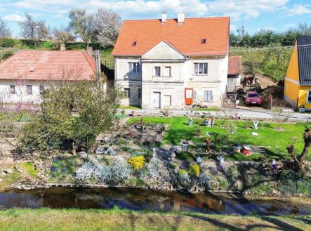 Prodej - dům/vila, 105 m²