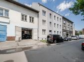 Prodej - nájemní dům, 455 m²