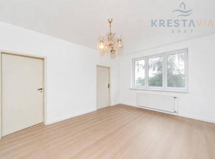 nezařízený obývák.jpg | Prodej bytu, 4+1, 70 m²
