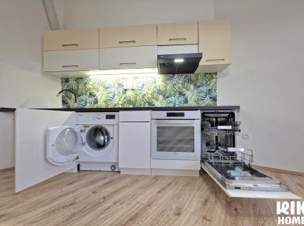 20251129_114337(1) | Pronájem bytu, 2+kk, 50 m²