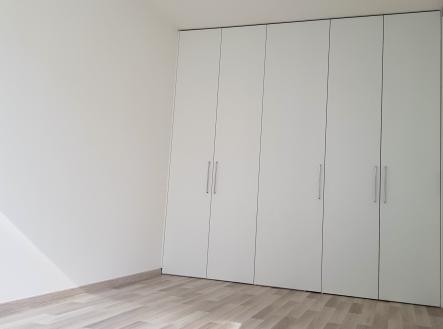4 | Pronájem bytu, 2+kk, 47 m²