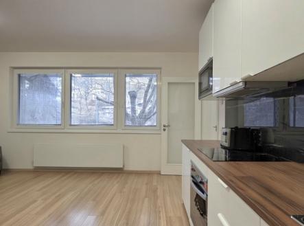 20260122_120946(1) | Pronájem bytu, 1+kk, 37 m²