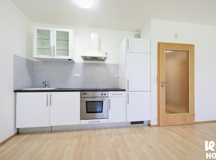 DSC_5919_00001And3more_Fusion-Interior | Prodej bytu, 1+kk, 39 m²