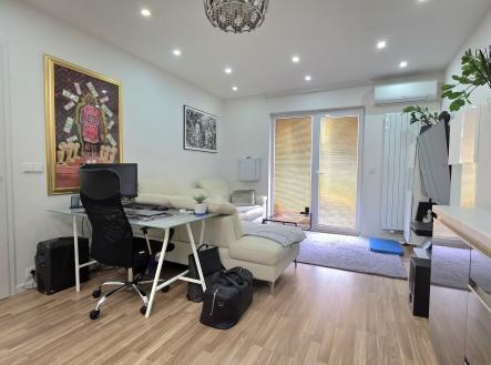 20250606_090748 | Pronájem bytu, 3+kk, 66 m²