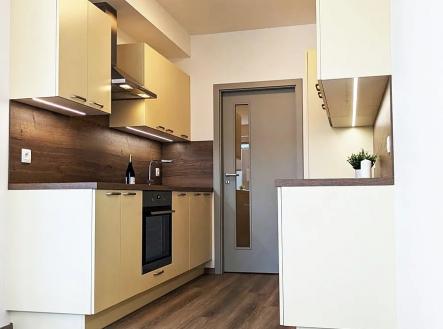 2 | Pronájem bytu, 1+kk, 43 m²