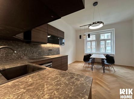 Pronájem bytu, 4+kk, 115 m² obrázek