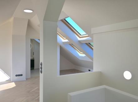 20250426_095937 | Pronájem bytu, 1+kk, 48 m²