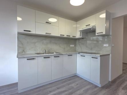 20260522_064257 | Pronájem bytu, 4+kk, 67 m²