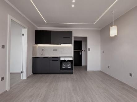 3 | Pronájem bytu, 2+kk, 40 m²