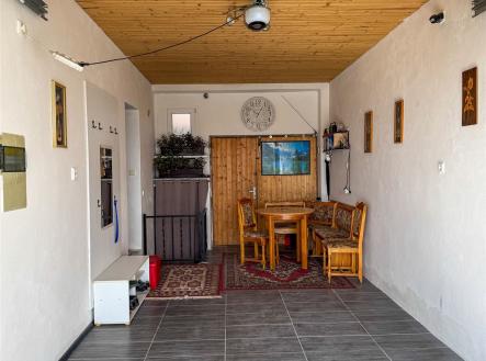 . | Prodej - dům/vila, 400 m²