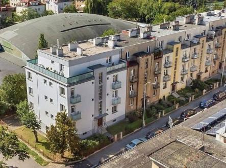 Pronájem bytu, 1+kk, 29 m² obrázek