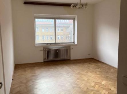 photo_2026-04-08_14-25-33.jpg | Pronájem bytu, 3+1, 108 m²