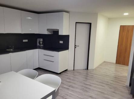 5823307434234154226.jpg | Pronájem bytu, 2+kk, 55 m²
