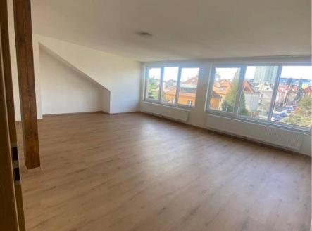 2026-05-22 14.11.17.jpg | Pronájem bytu, 3+1, 134 m²