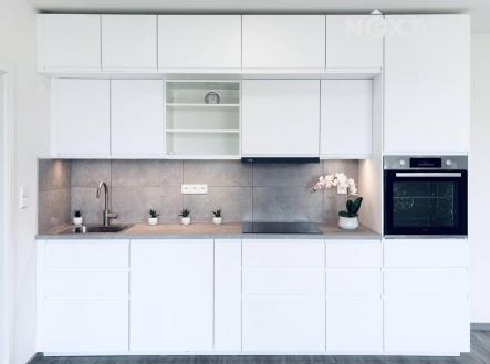 Pronájem bytu, 3+kk, 67 m²