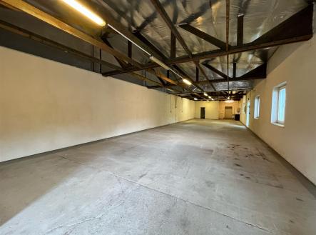 . | Pronájem - výrobní prostor, 266 m²