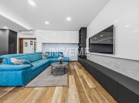 . | Prodej bytu, 3+kk, 98 m²