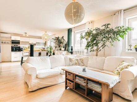 . | Prodej - dům/vila, 180 m²